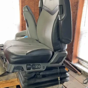 Pinnacle heated seat