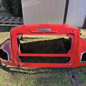 Freightliner M2 112 Hood W/ Fender Extenders